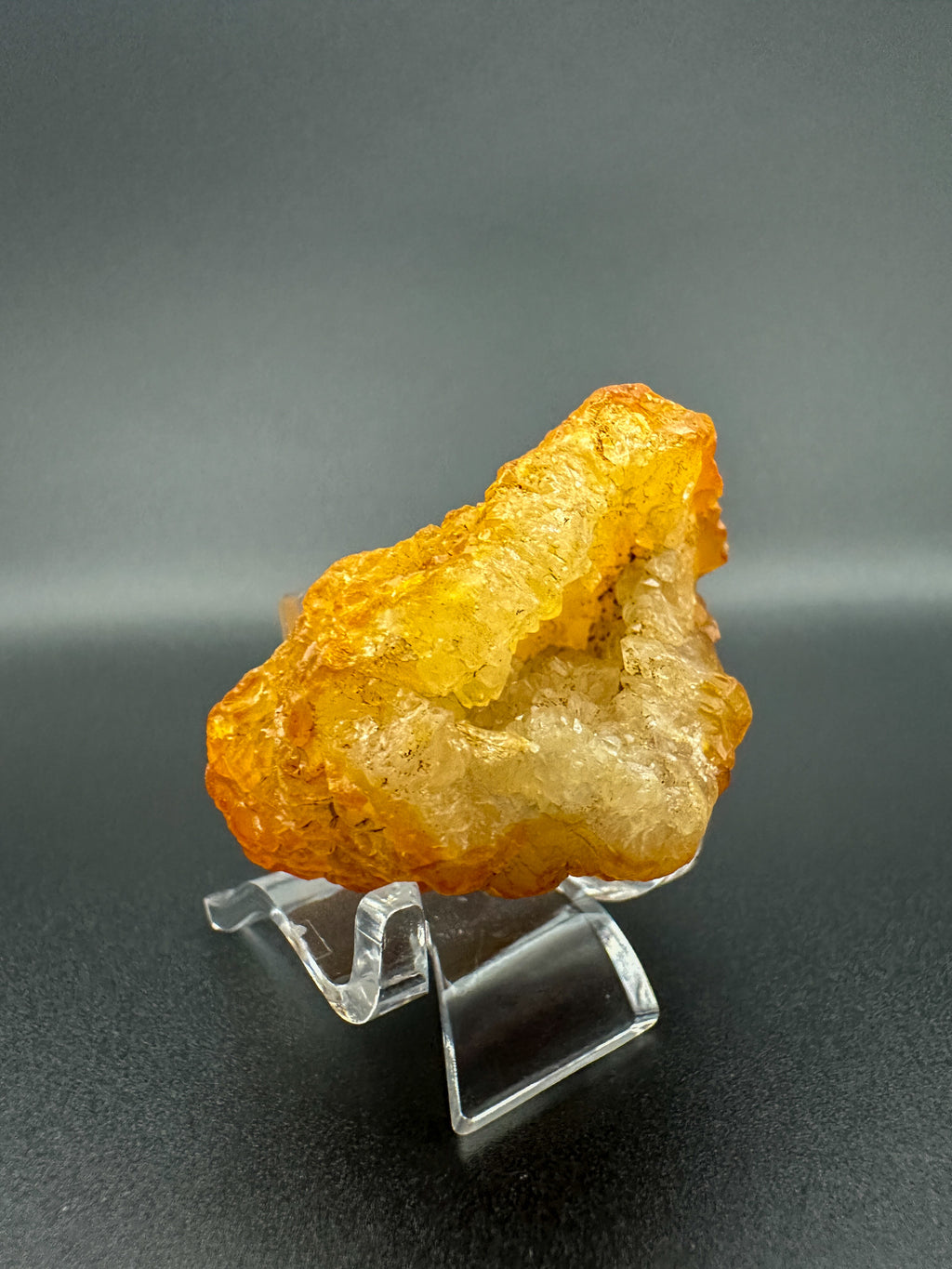 Carnelian Agate Geode! (raw)